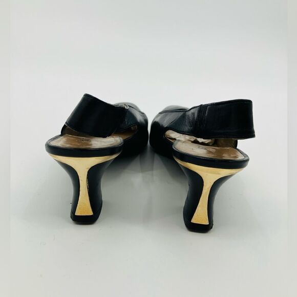 St. John | women’s navy sling back heels | size 5.5 - Picture 4 of 6